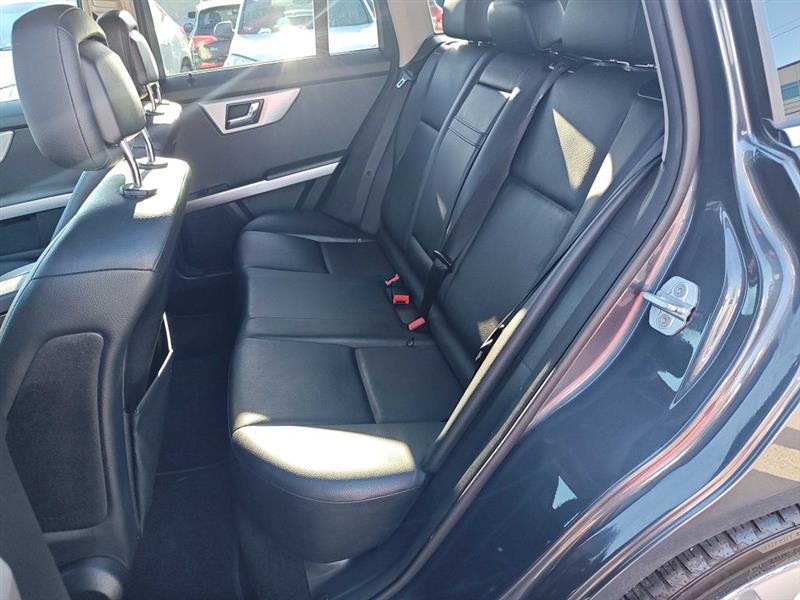 Mercedes-Benz GLK-Class 4MATIC 4dr GLK 350 2010