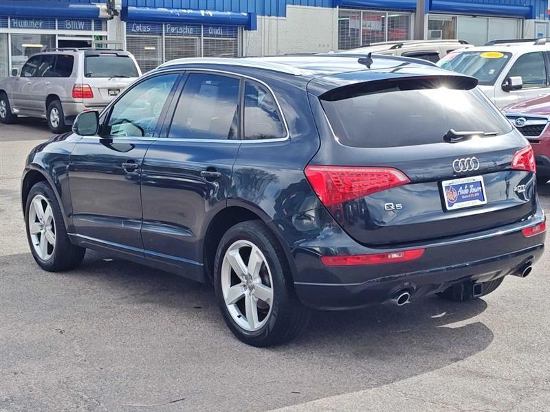 Audi Q5 quattro 4dr 2.0T Premium Plus 2012