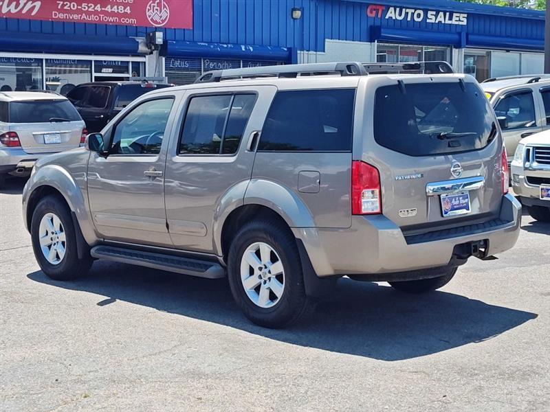Nissan Pathfinder 4WD 4dr V6 SE 2008