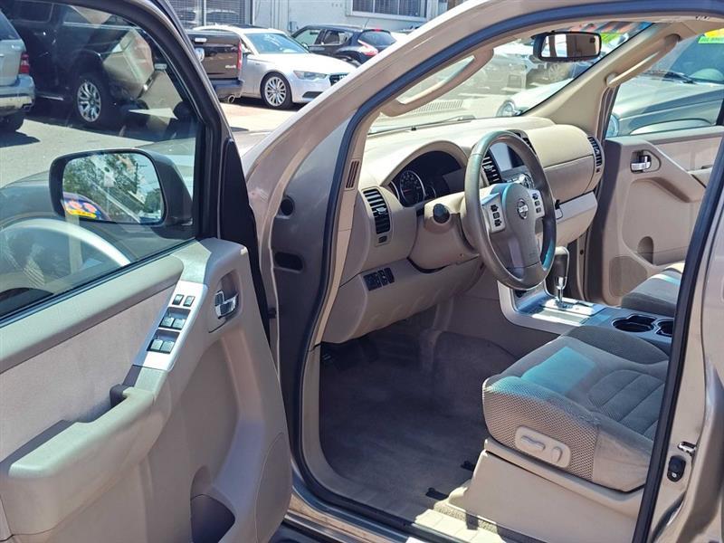 Nissan Pathfinder 4WD 4dr V6 SE 2008