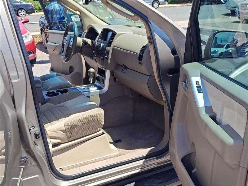 Nissan Pathfinder 4WD 4dr V6 SE 2008
