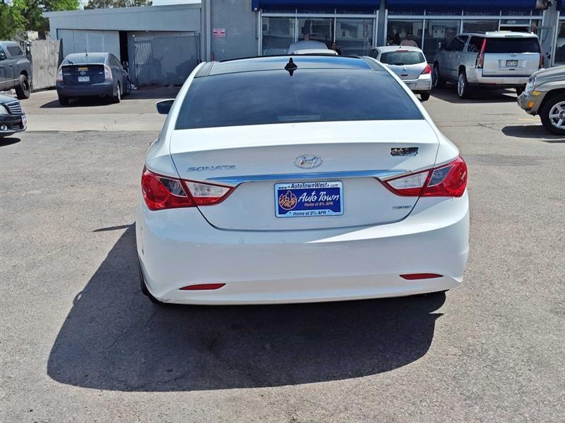 Hyundai Sonata 4dr Sdn 2.4L Auto Limited 2012