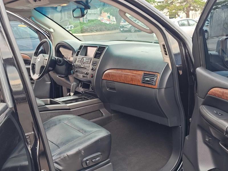 Nissan Armada 4WD 4dr LE FFV 2009