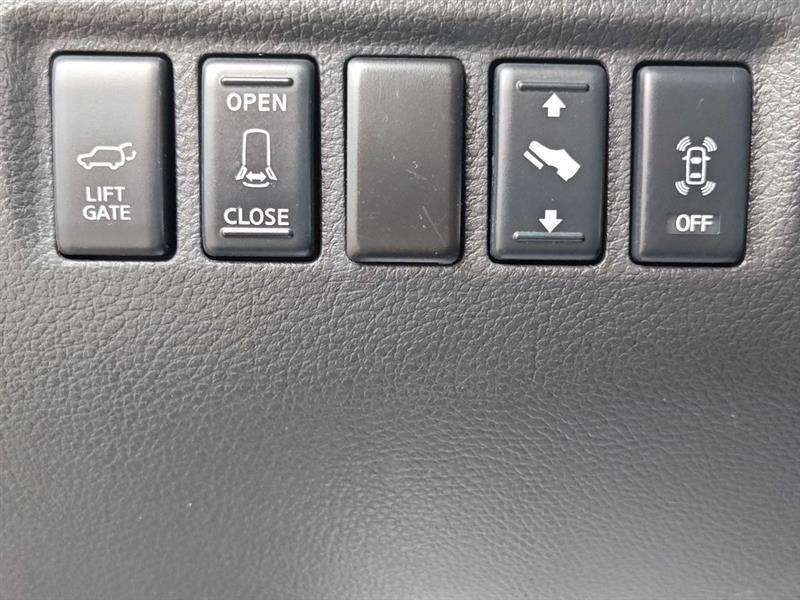Nissan Armada 4WD 4dr LE FFV 2009