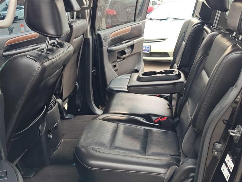 Nissan Armada 4WD 4dr LE FFV 2009