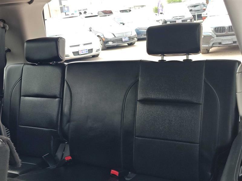 Nissan Armada 4WD 4dr LE FFV 2009