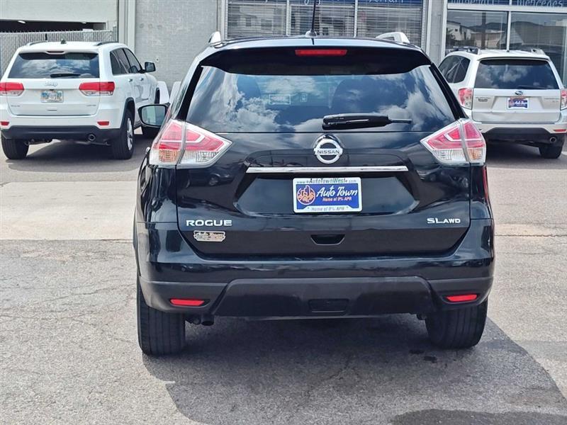 Nissan Rogue AWD 4dr SV 2016