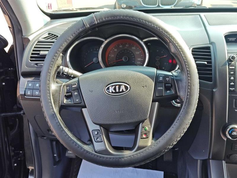 Kia Sorento AWD 4dr V6 SX 2013