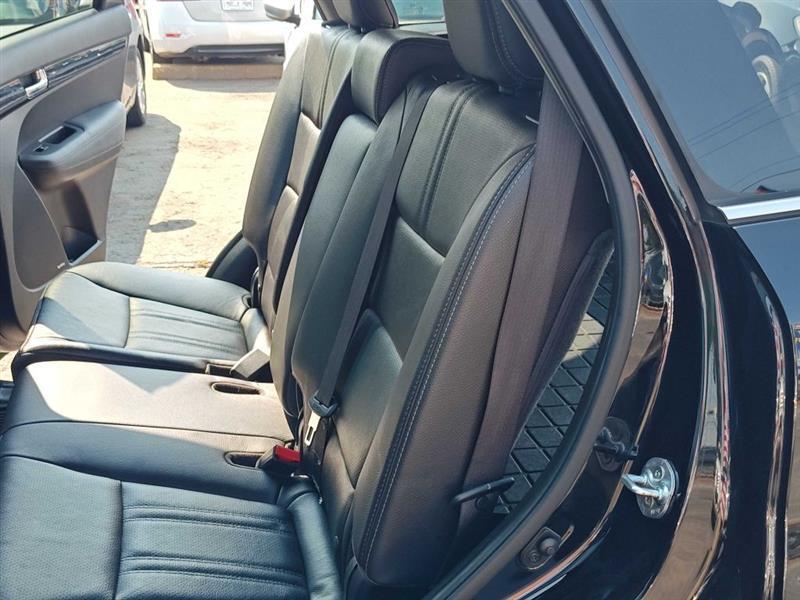 Kia Sorento AWD 4dr V6 SX 2013