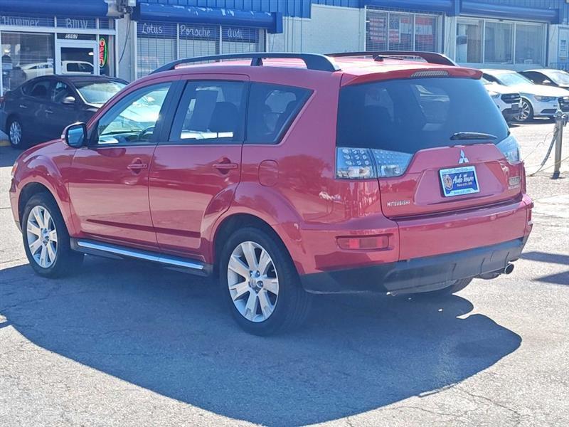 Mitsubishi Outlander 4WD 4dr SE 2010
