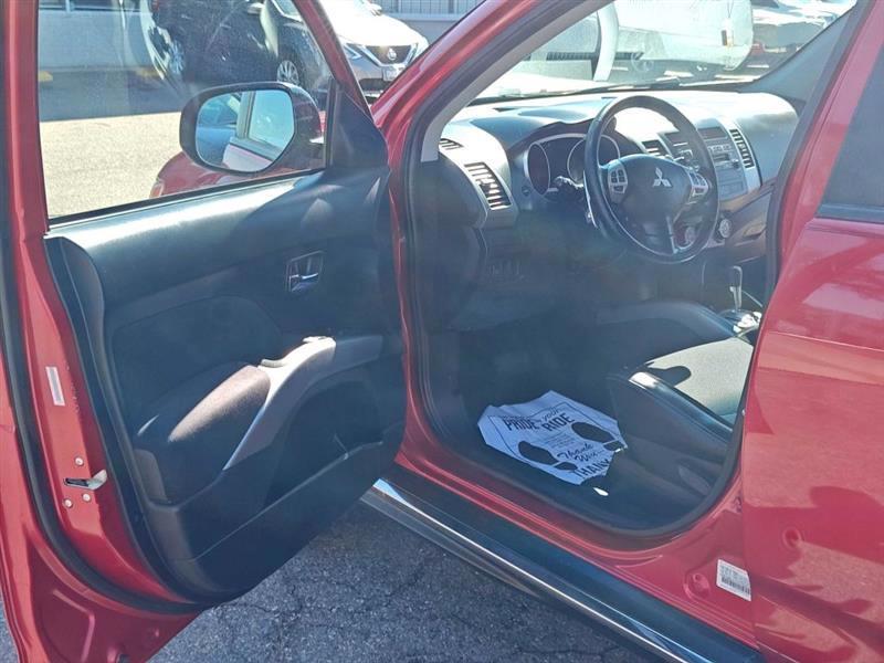 Mitsubishi Outlander 4WD 4dr SE 2010