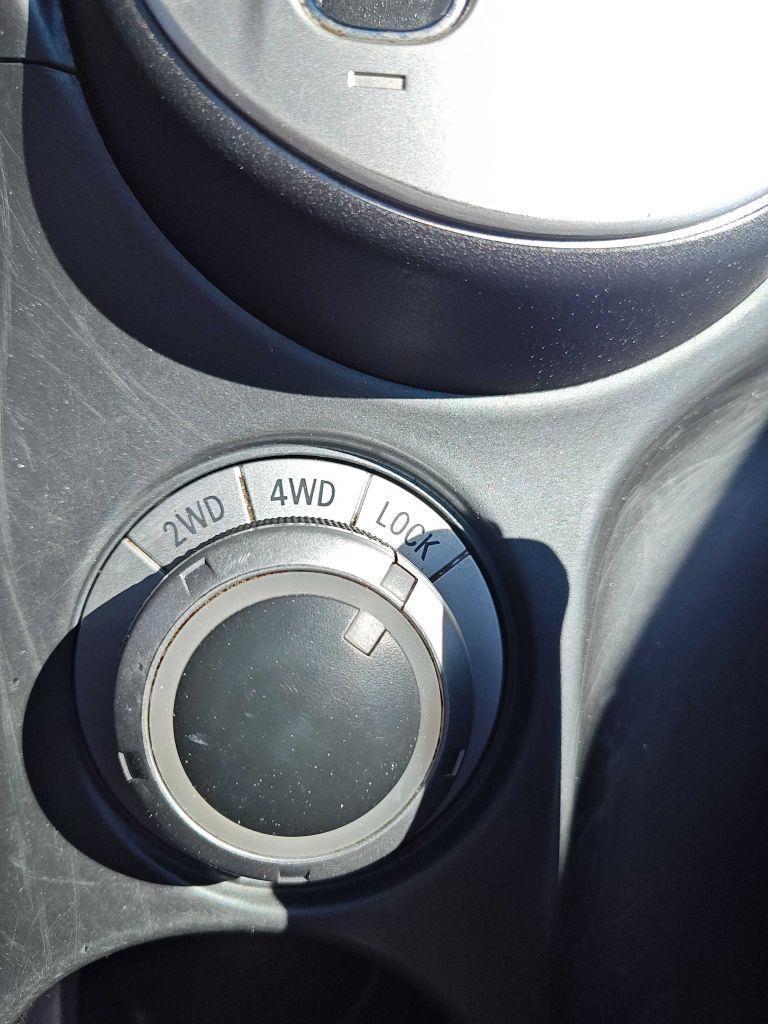 Mitsubishi Outlander 4WD 4dr SE 2010