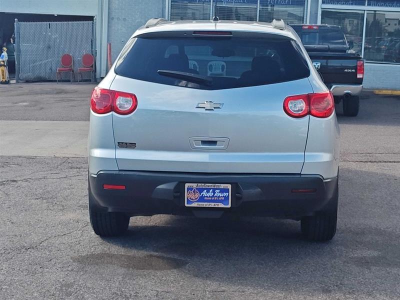 Chevrolet Traverse AWD 4dr LS 2010