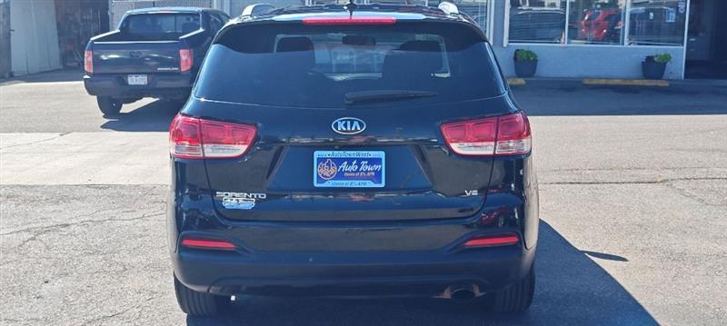 Kia Sorento LX V6 AWD 2017
