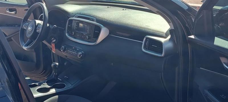Kia Sorento LX V6 AWD 2017