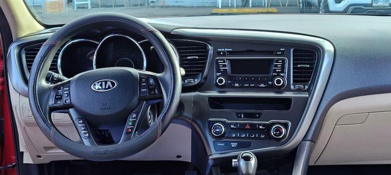Kia Optima 4dr Sdn LX 2013