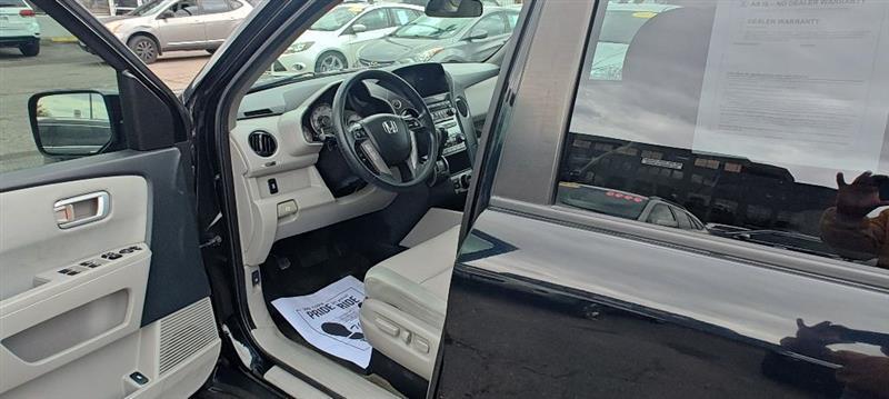 Honda Pilot 2WD 4dr SE 2015