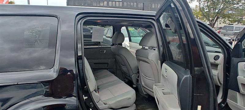 Honda Pilot 2WD 4dr SE 2015