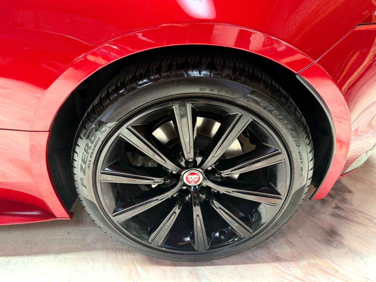 2016 Jaguar F-TYPE S photo 27