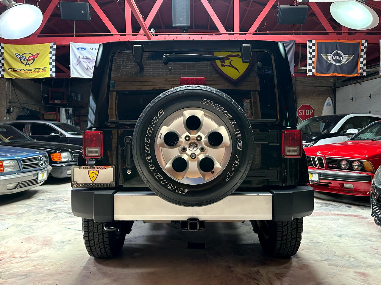 2015 Jeep Wrangler Unlimited Sahara photo 5