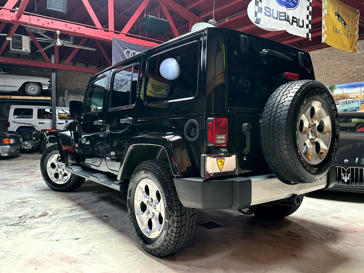 2015 Jeep Wrangler Unlimited Sahara photo 6