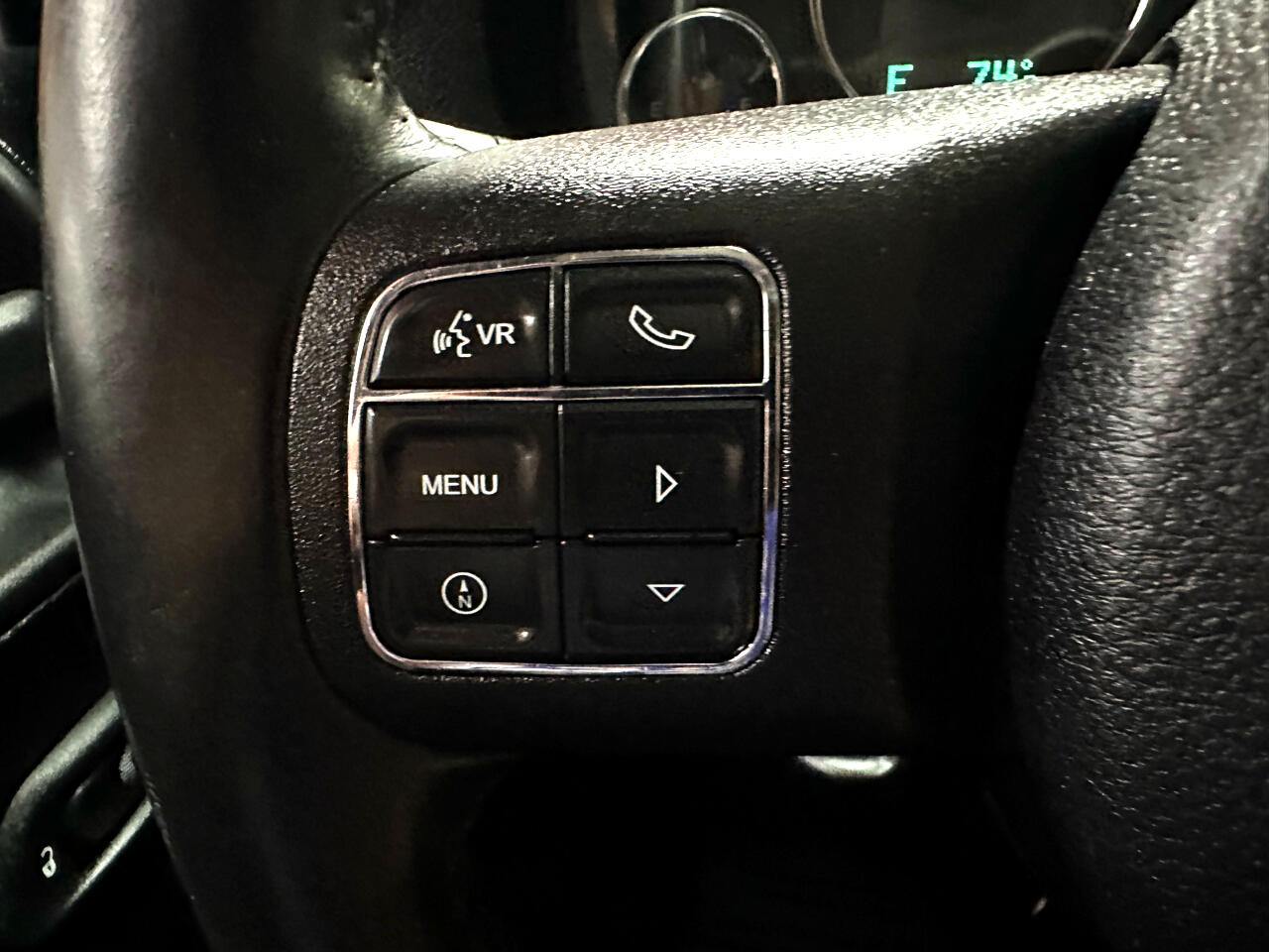2015 Jeep Wrangler Unlimited Sahara photo 15
