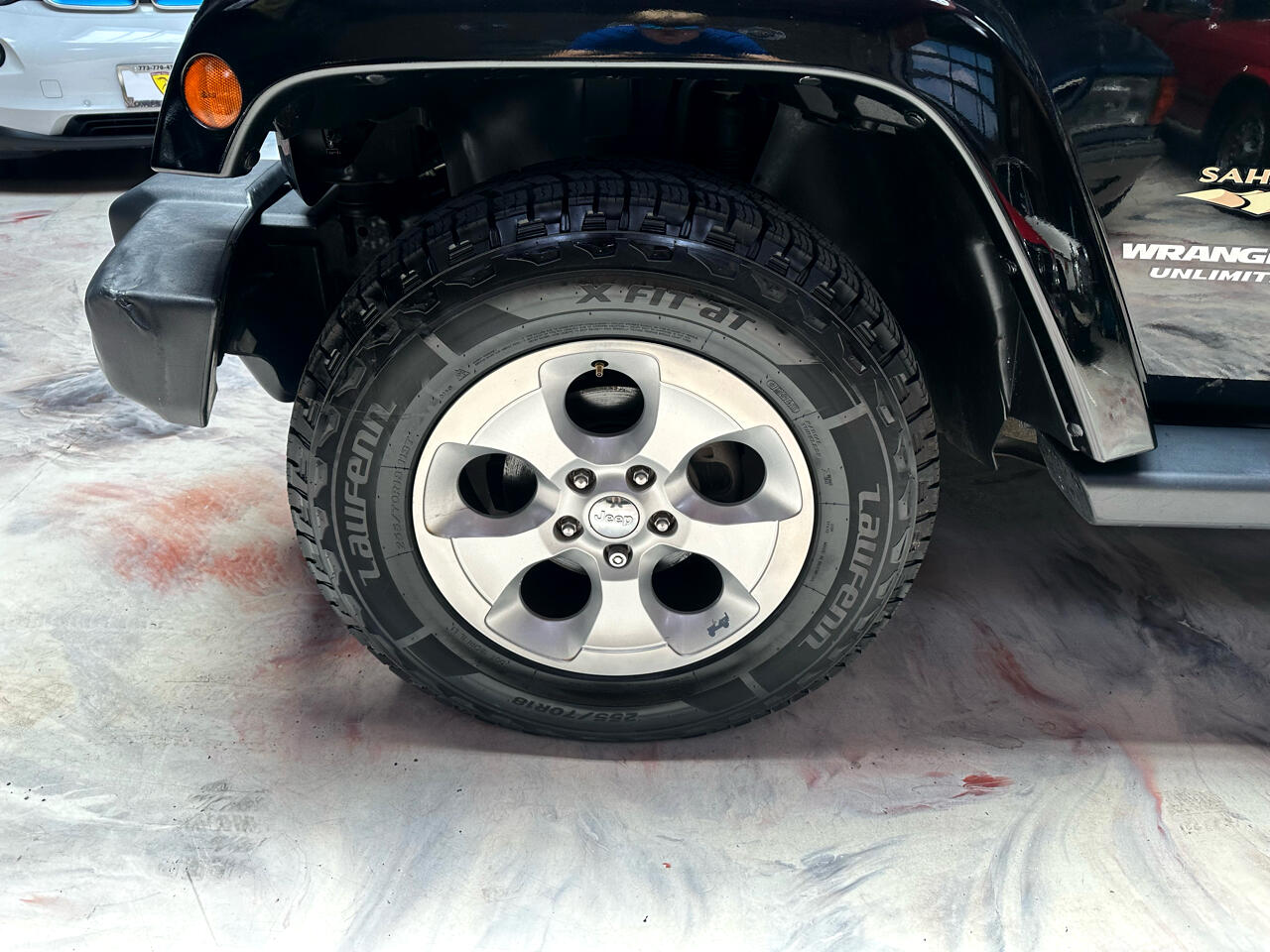 2015 Jeep Wrangler Unlimited Sahara photo 31