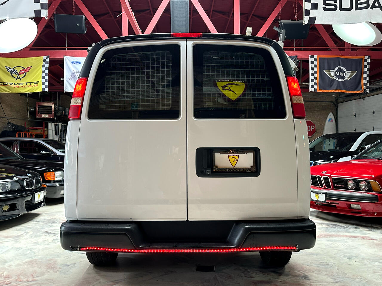 2015 Chevrolet Express 2500 Cargo photo 4