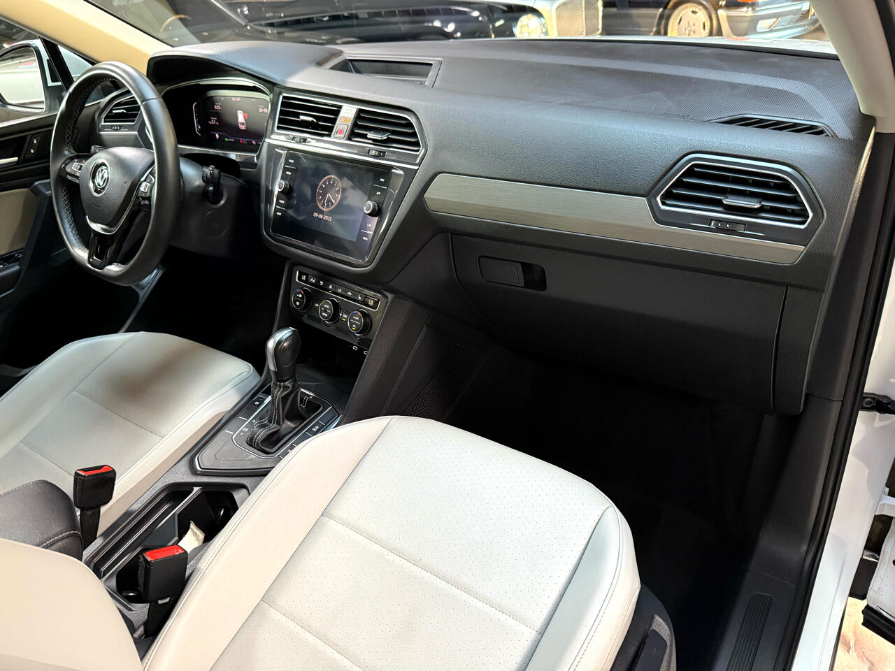 Volkswagen Tiguan SE 2021