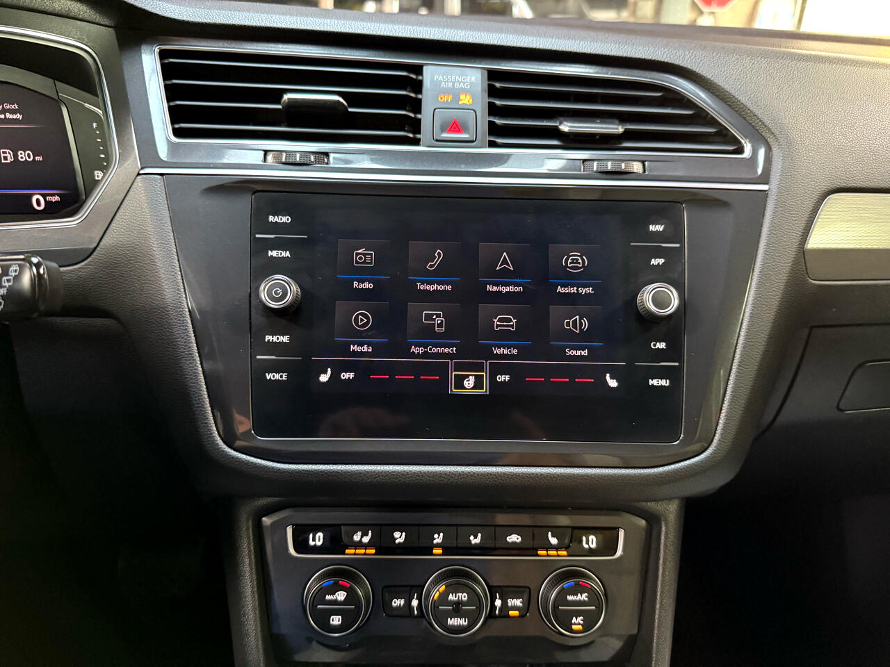 Volkswagen Tiguan SE 2021