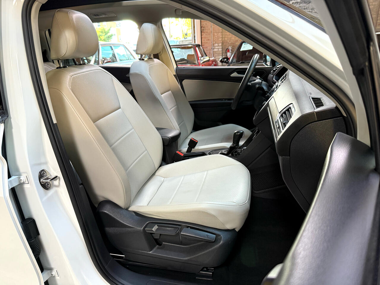 Volkswagen Tiguan SE 2021