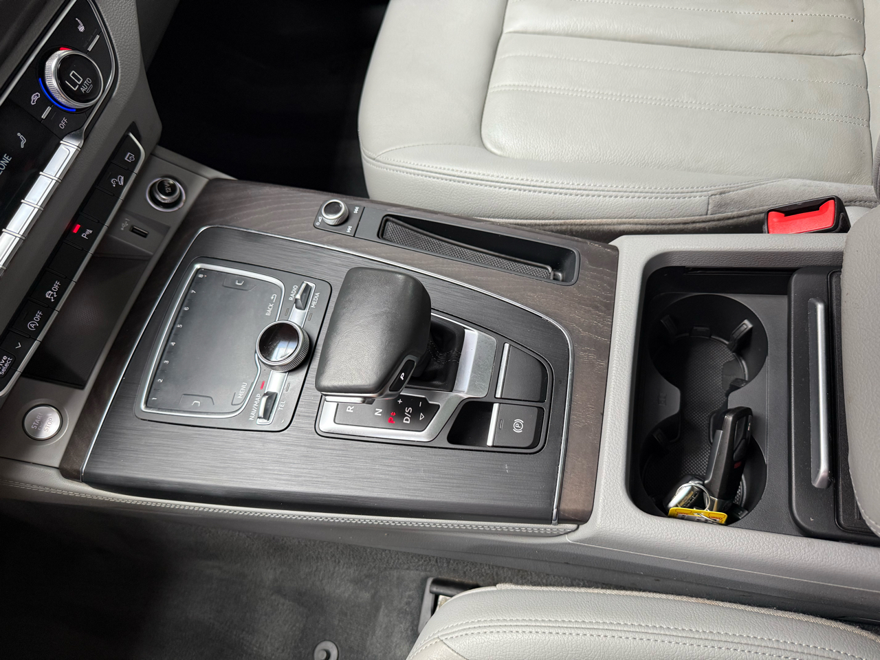 2019 Audi Q5 2.0T Premium Plus photo 14