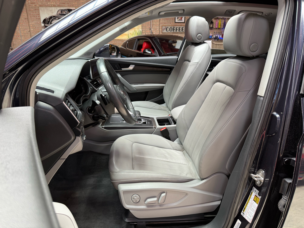 2019 Audi Q5 2.0T Premium Plus photo 15