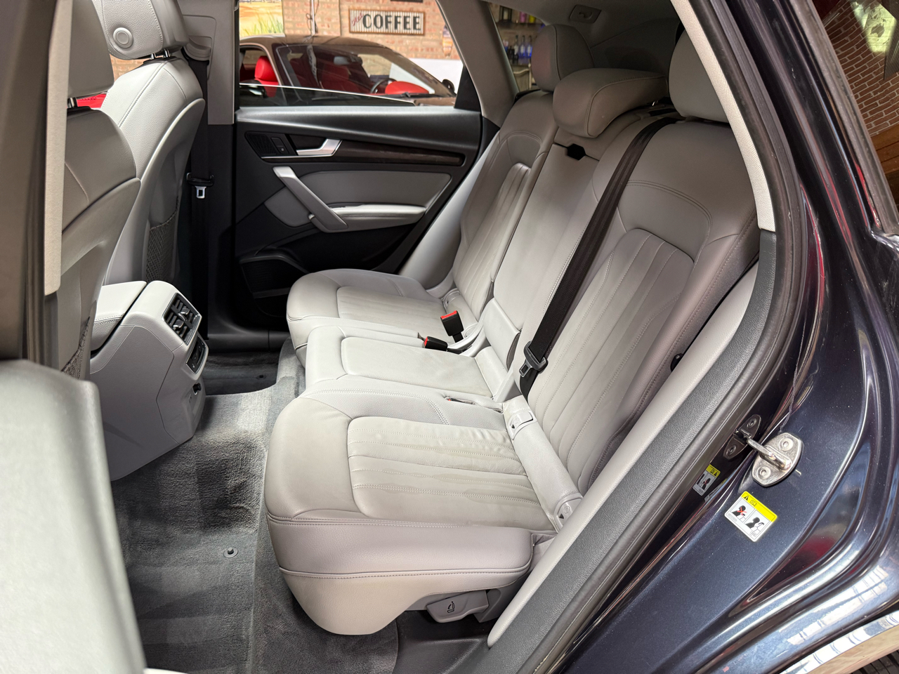 2019 Audi Q5 2.0T Premium Plus photo 18