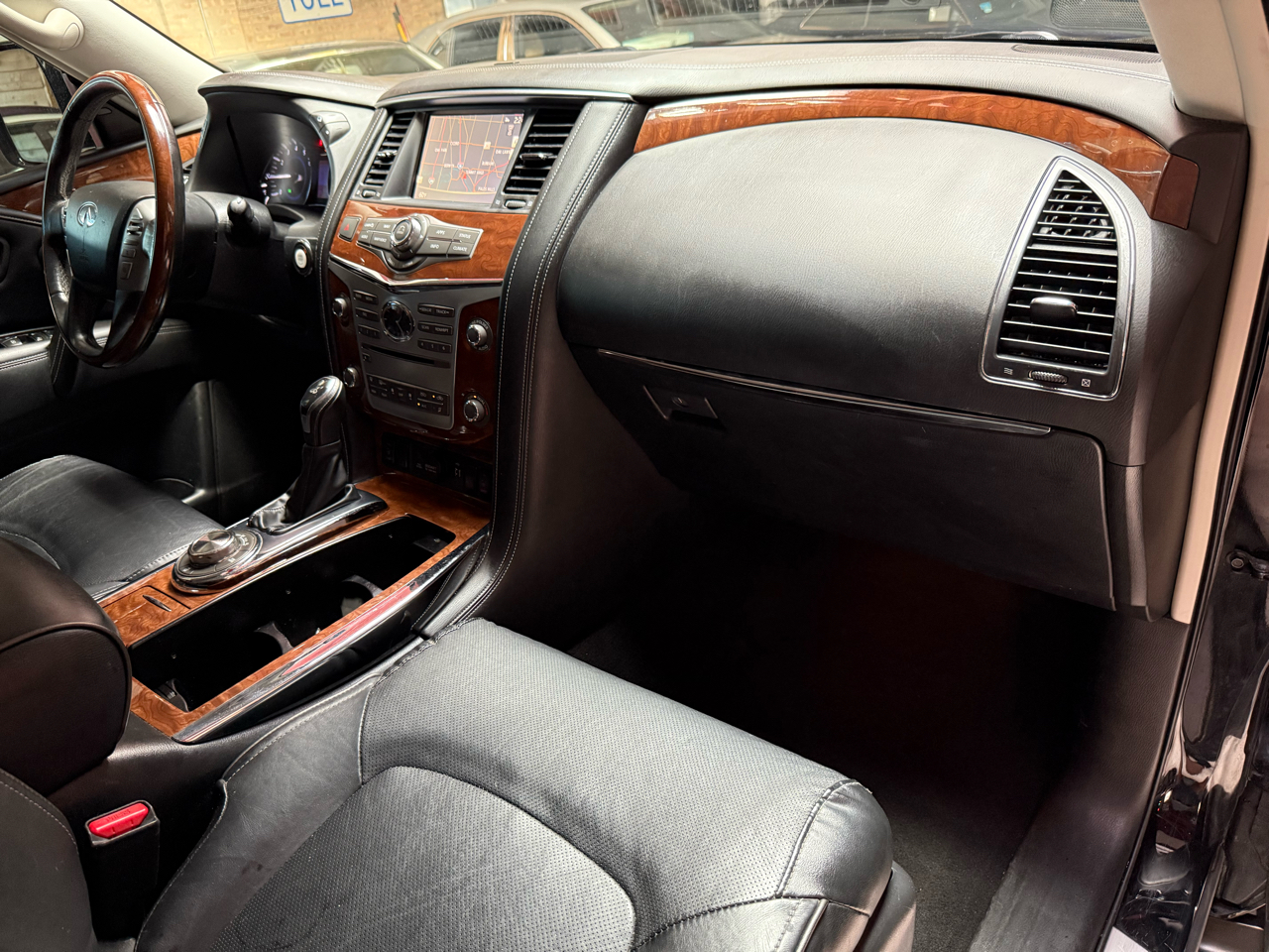 2019 Infiniti QX80 Limited photo 6