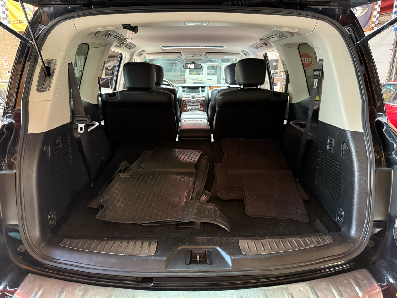 2019 Infiniti QX80 Limited photo 22