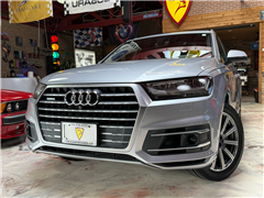 2019 Audi Q7  2019 Audi Q7