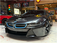 2016 BMW i8  2016 BMW i8