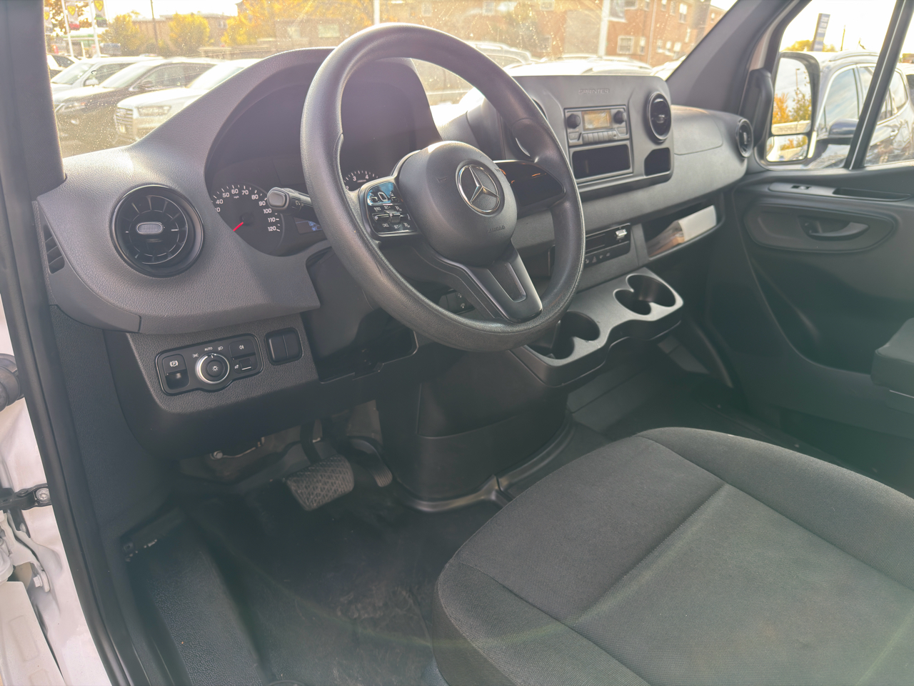 Mercedes-Benz Sprinter 2500 170-in. WB 2020