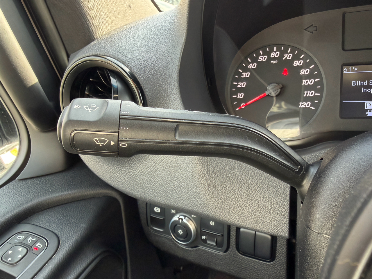 Mercedes-Benz Sprinter 2500 170-in. WB 2020