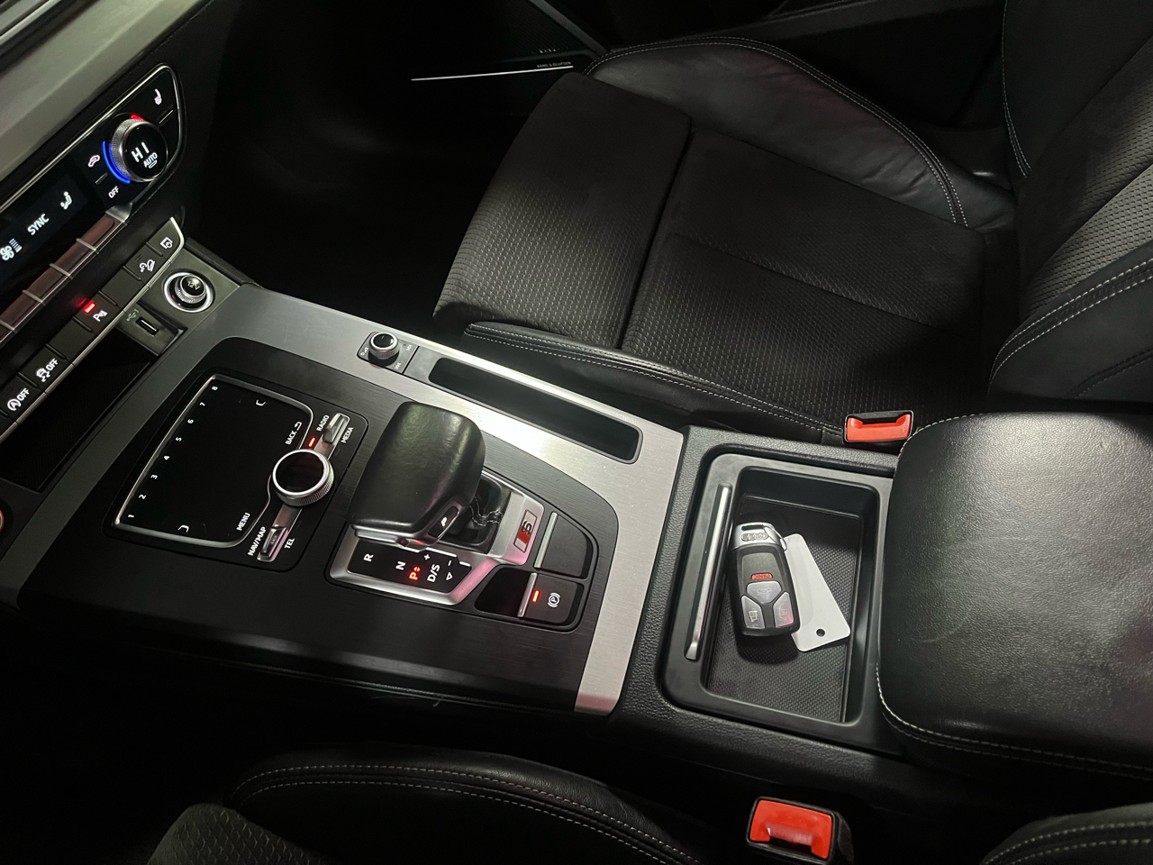 2018 AUDI SQ5 - Image 26