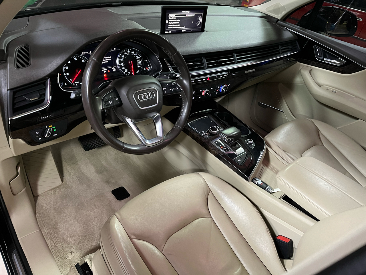 2018 AUDI Q7 - Image 11
