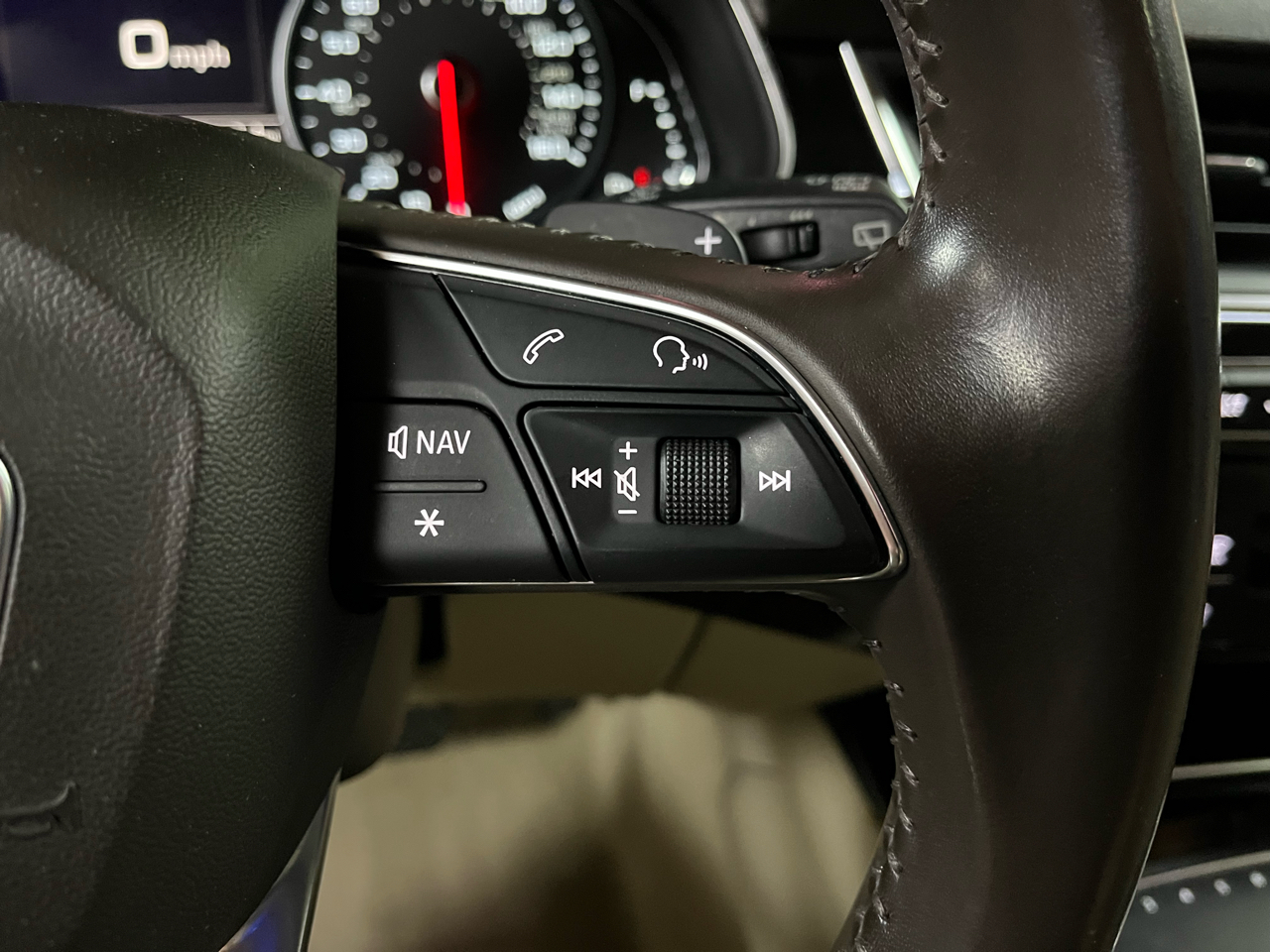 2018 AUDI Q7 - Image 17