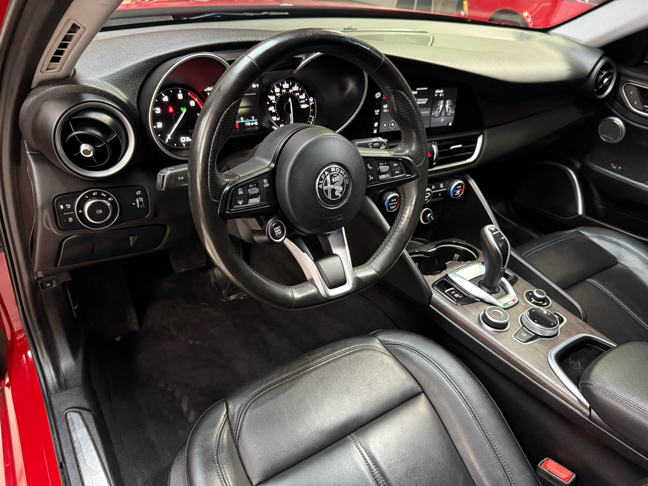 2020 ALFA ROMEO GIULIA (952) - Image 11