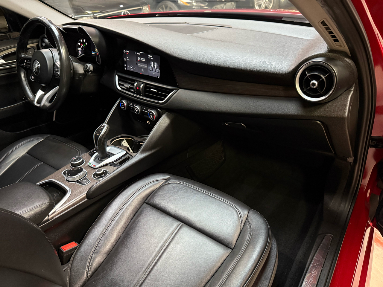 2020 ALFA ROMEO GIULIA (952) - Image 13