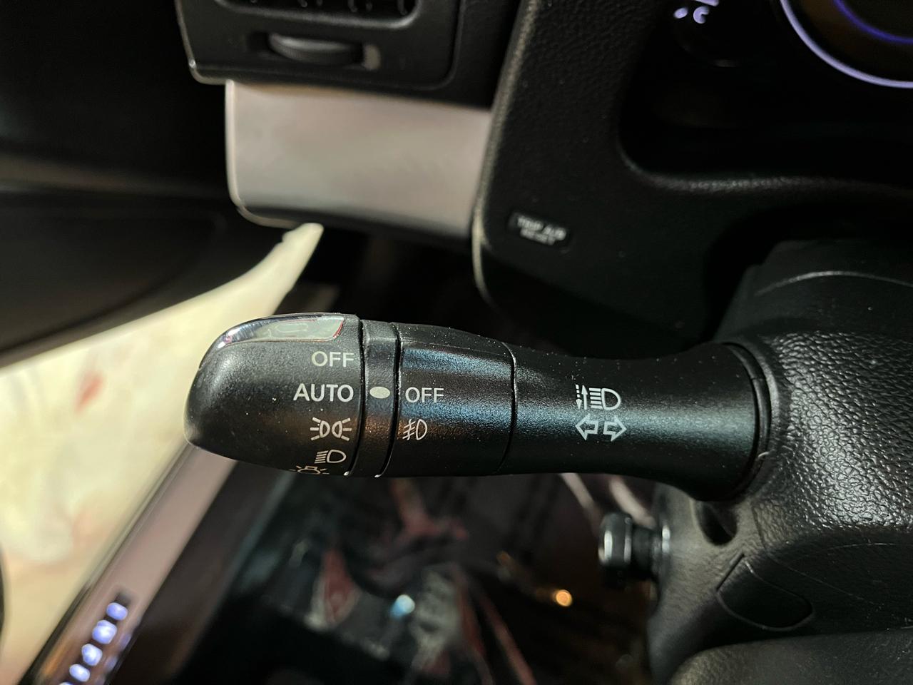 2014 INFINITI Q60 - Image 21