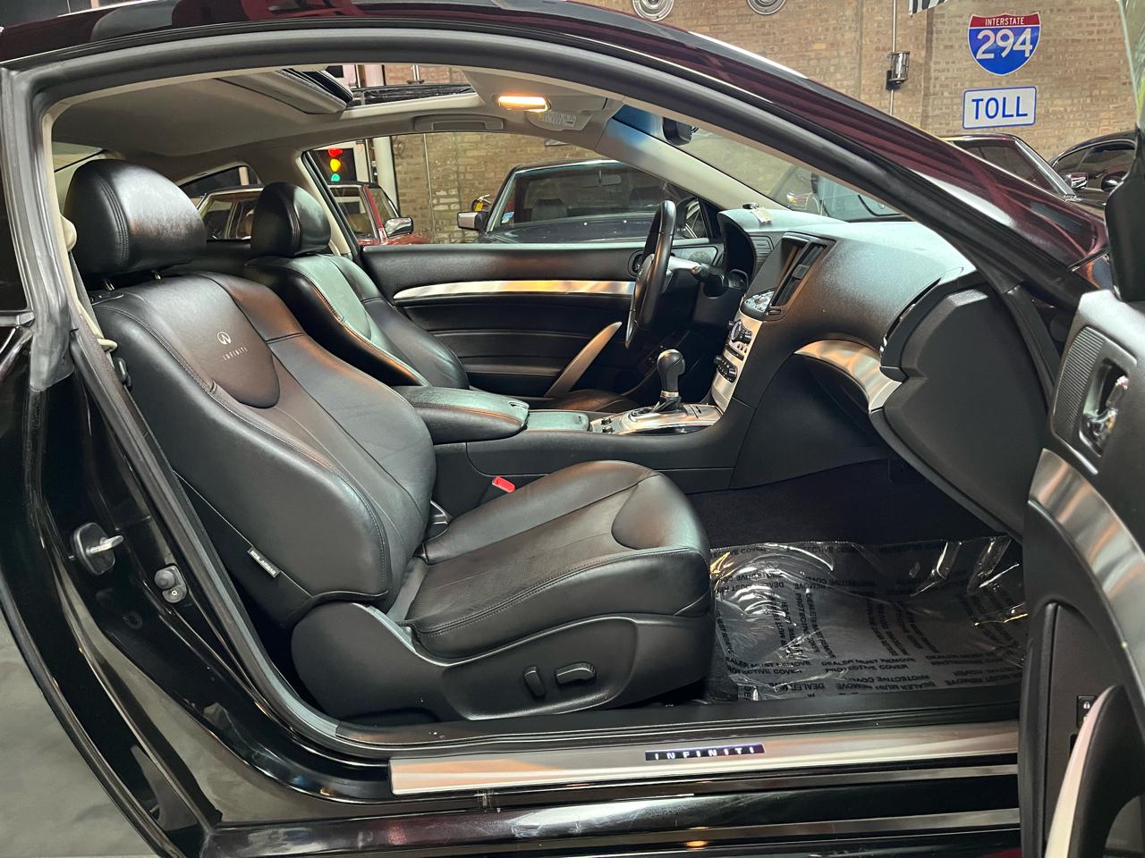 2014 INFINITI Q60 - Image 33