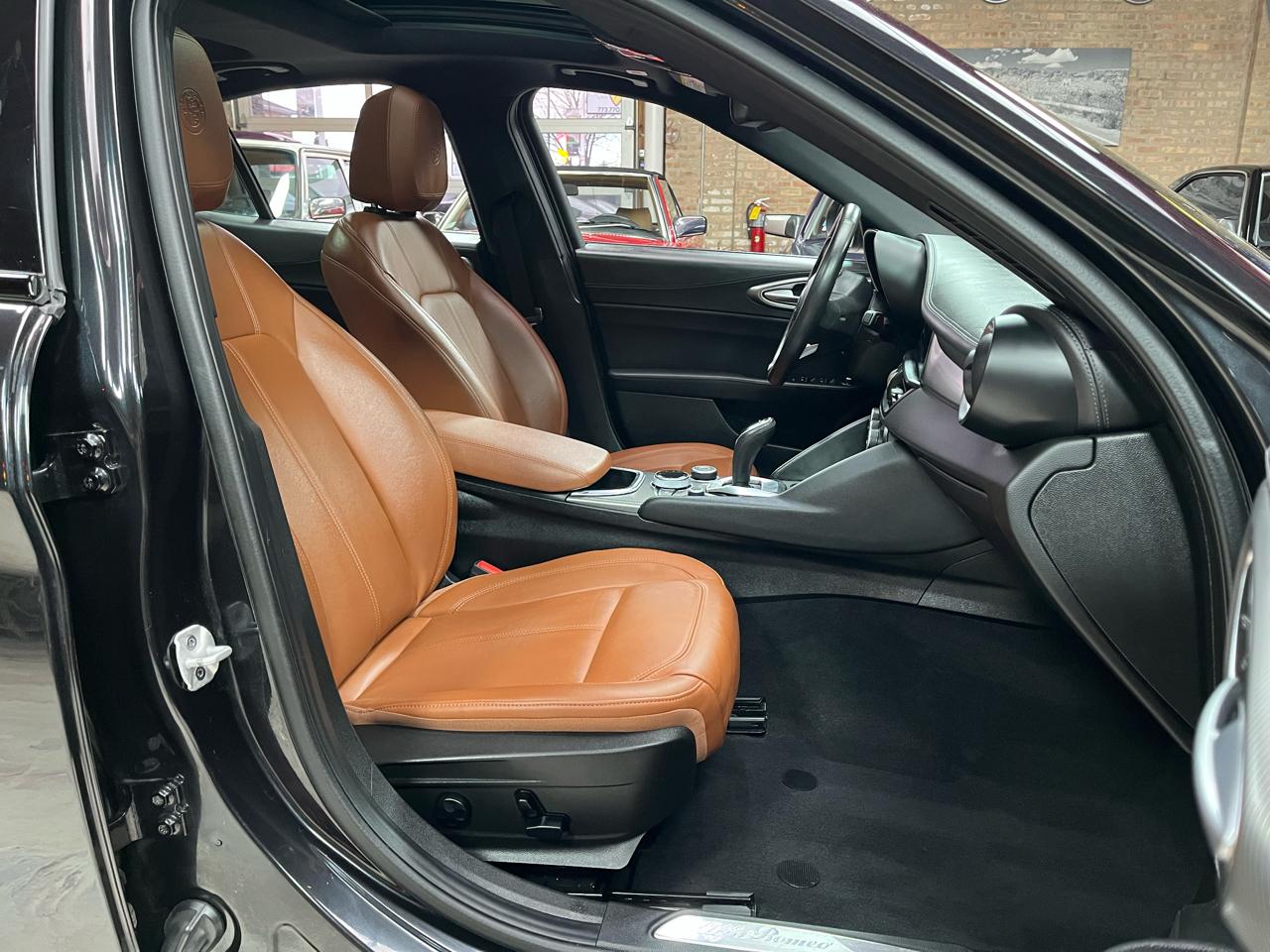 2024 ALFA ROMEO GIULIA (952) - Image 33