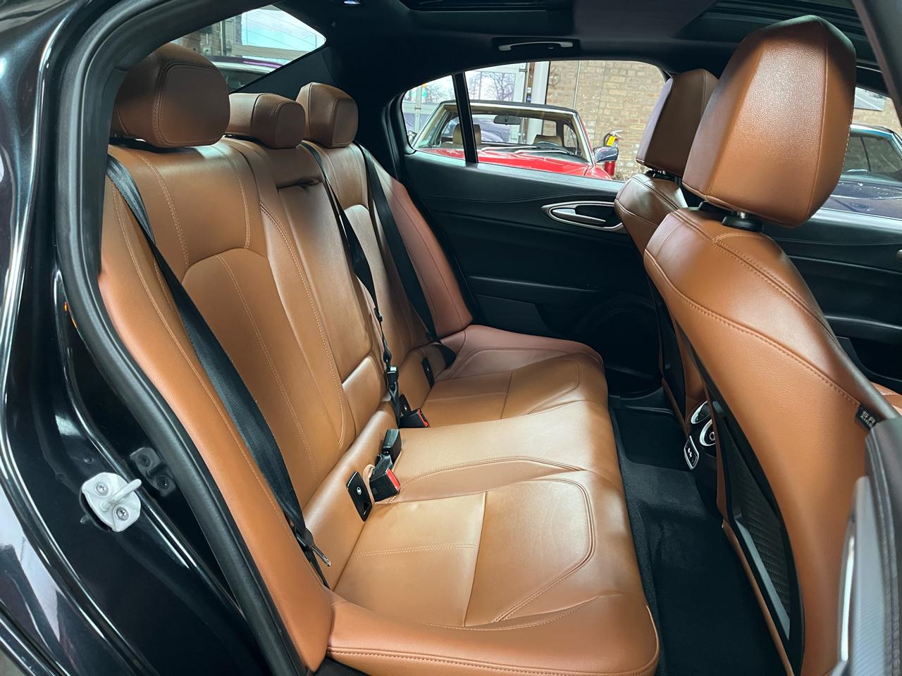 2024 ALFA ROMEO GIULIA (952) - Image 35