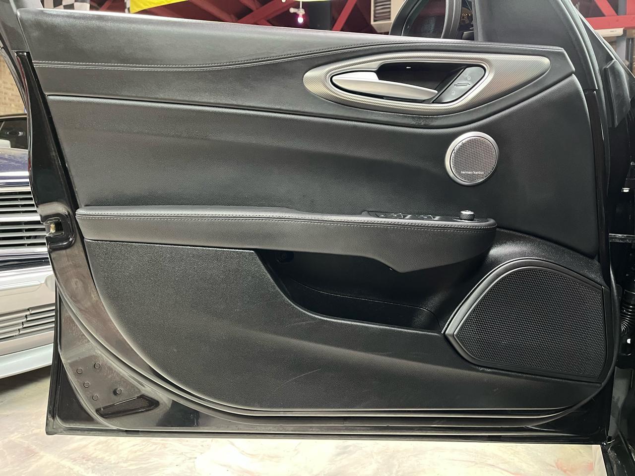 2024 ALFA ROMEO GIULIA (952) - Image 37